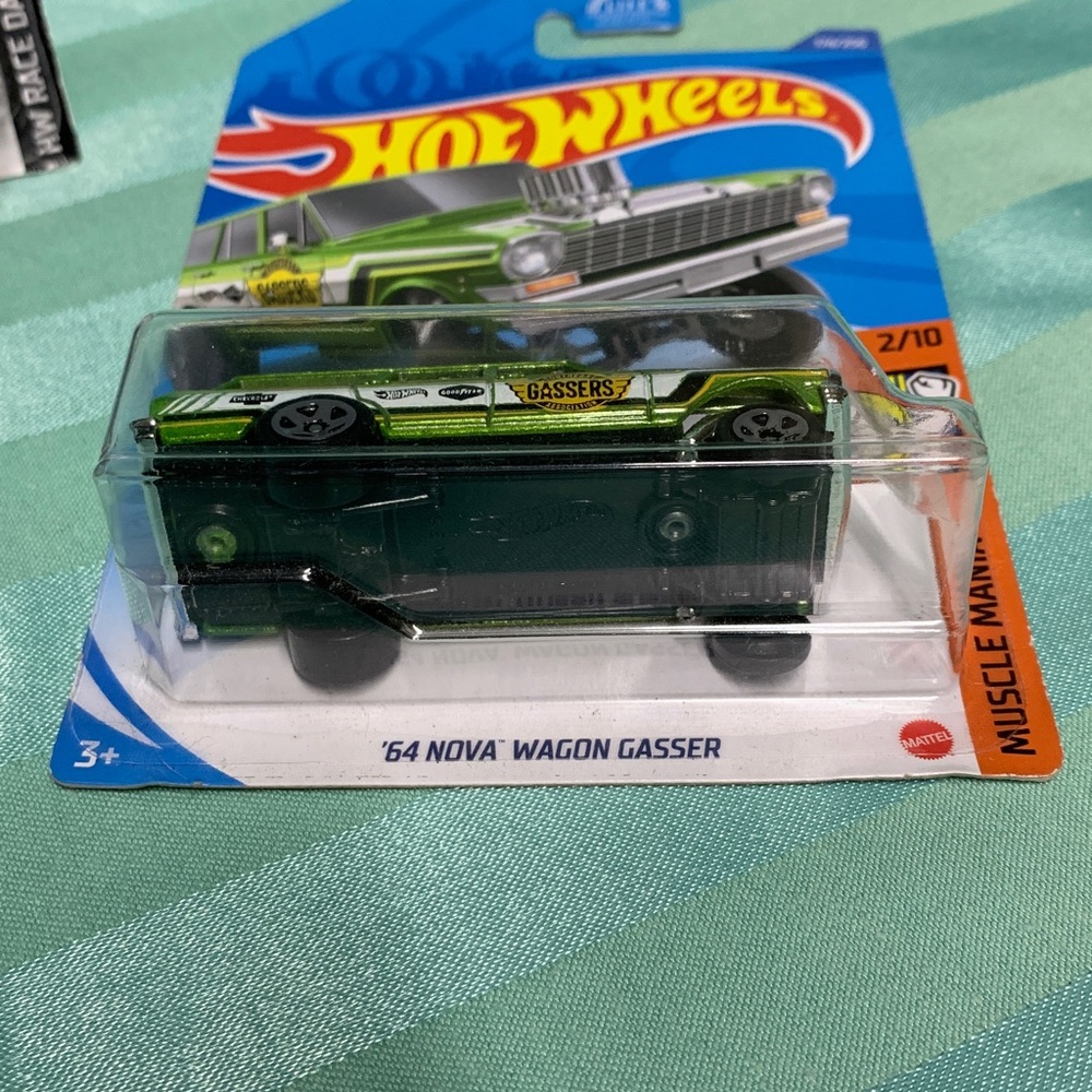 '64 Nova Wagon Gasser Set - Hot Wheels Jerry Rigged - Picture 6 of 10